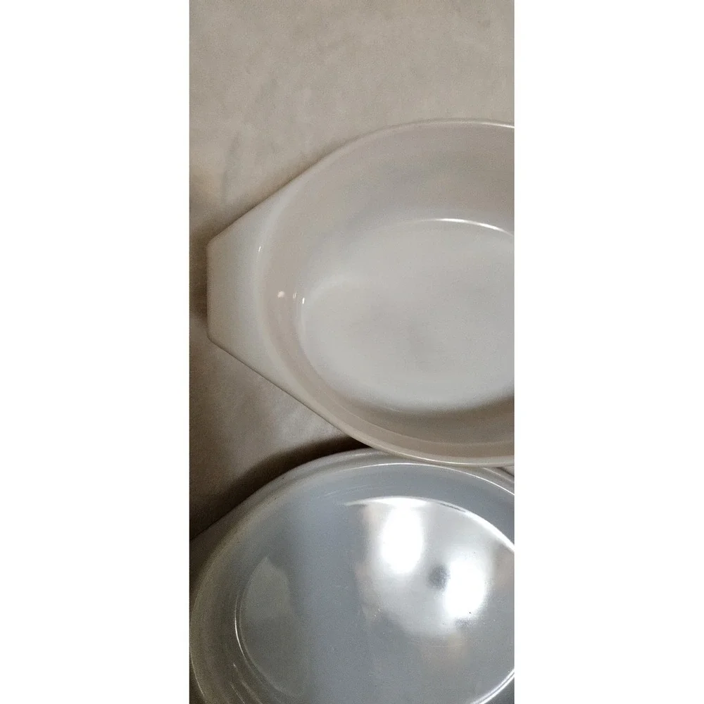 Pyrex Old Orchard Oven Safe Retro Vtg 1.5 Quart 043 Lidded Casserole Dish